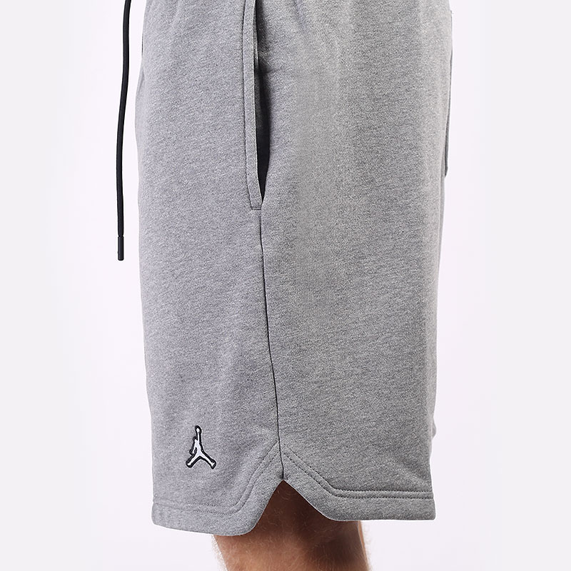 мужские серые шорты  Jordan Essentials Fleece Shorts DA9826-091 - цена, описание, фото 4